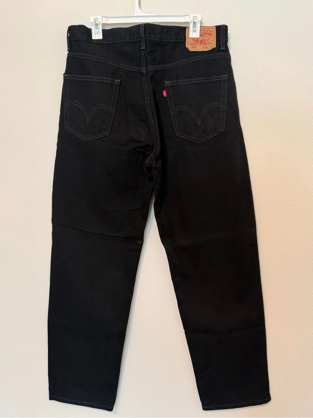 Levi's Men's Straight Leg Relaxed Black Jeans 36”x32”